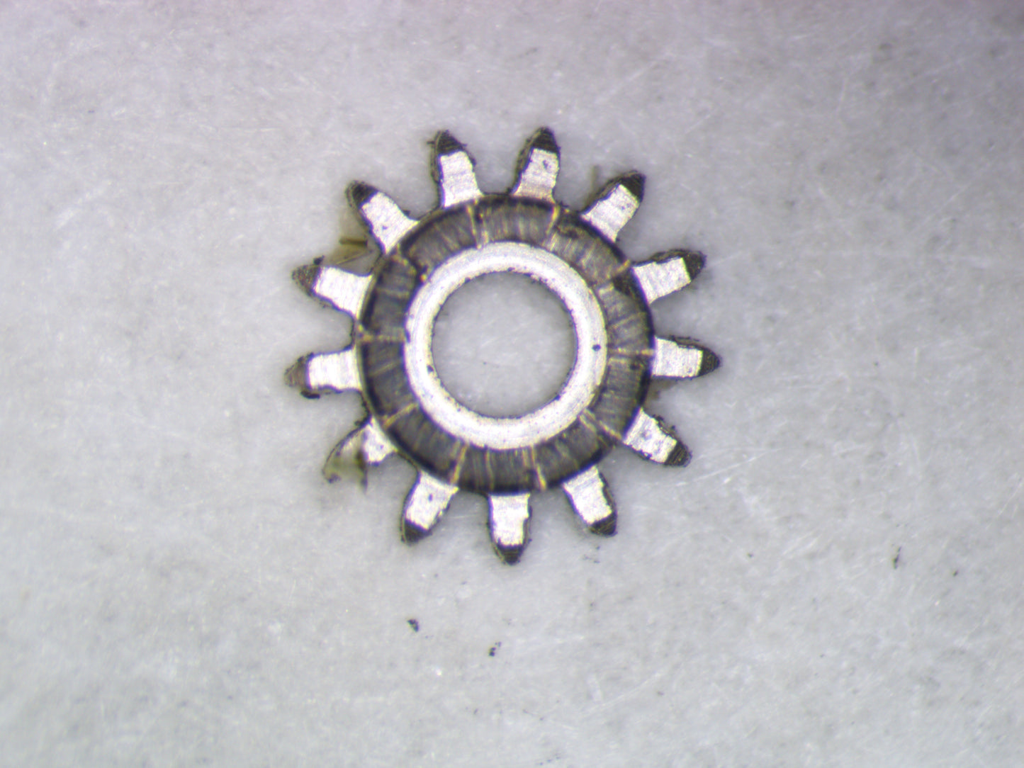 Felsa 690 0410 Winding pinion