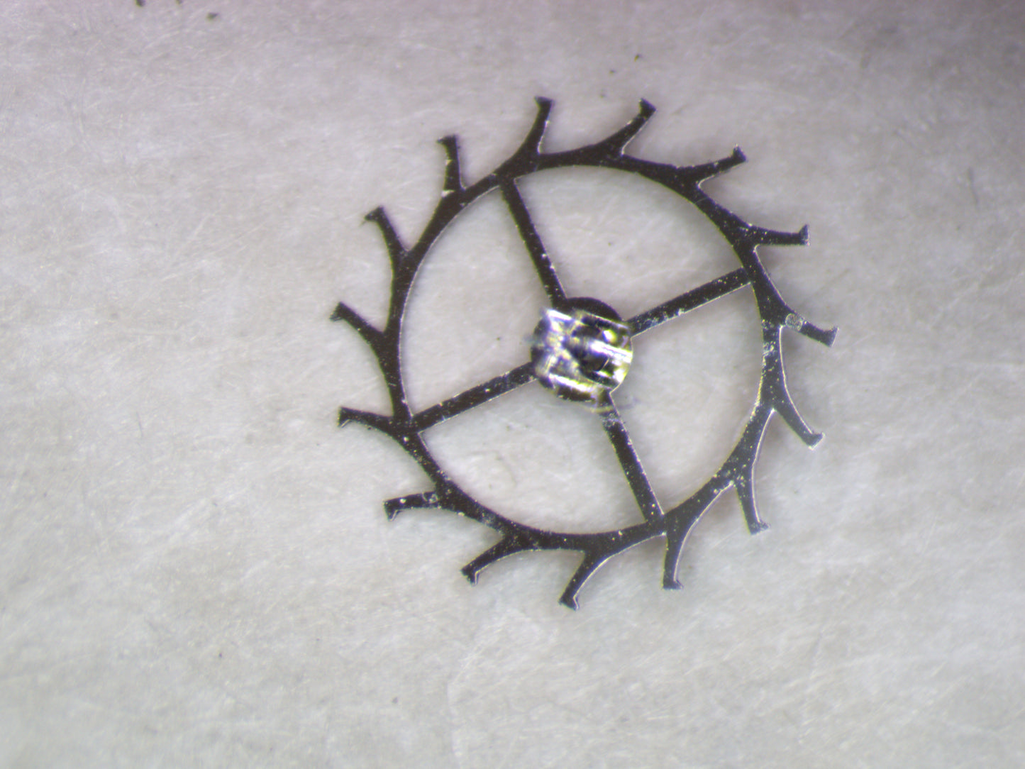 Omega 484 1305 Escape wheel