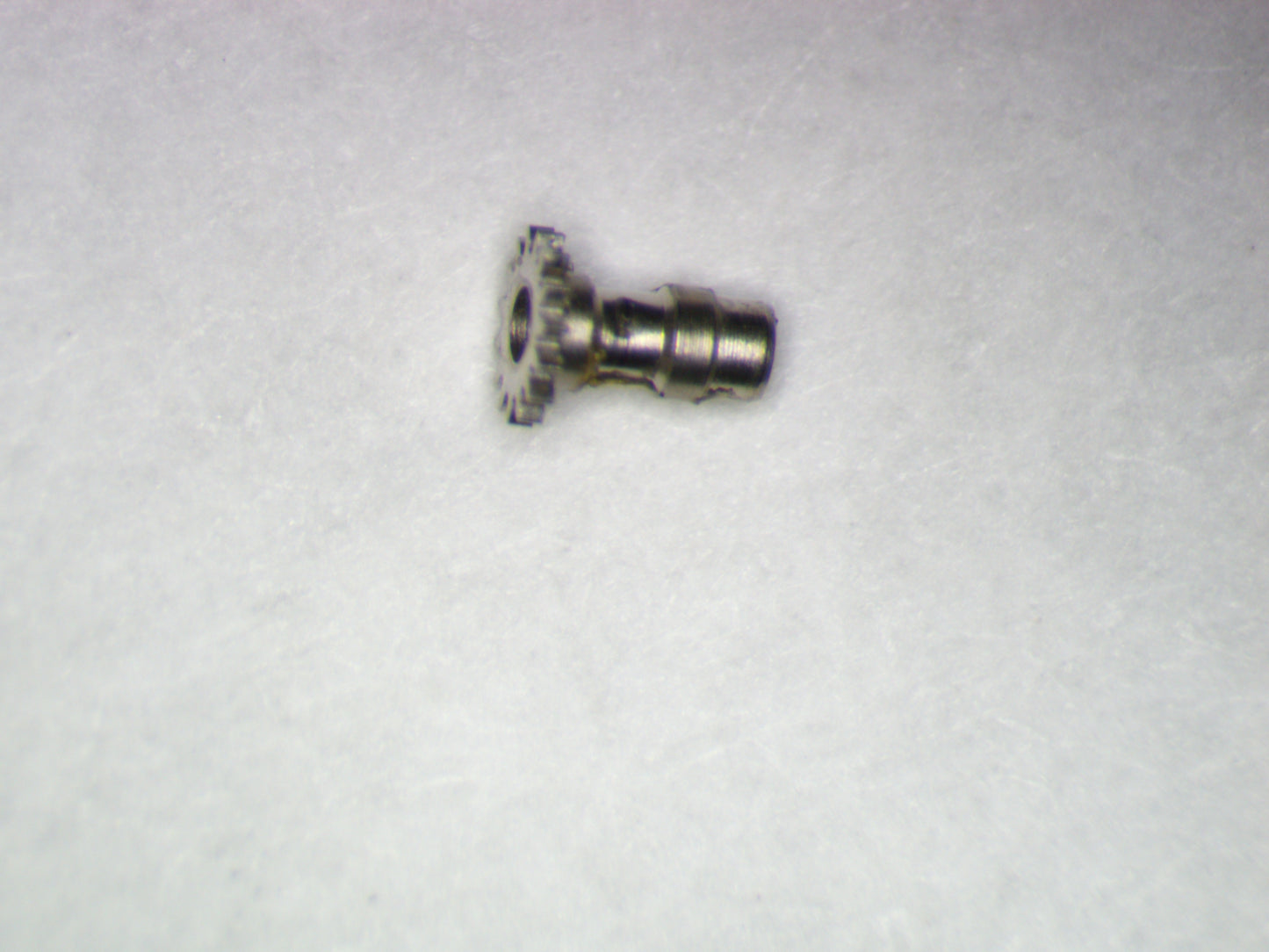 Seiko 7025A 225004 Cannon pinion