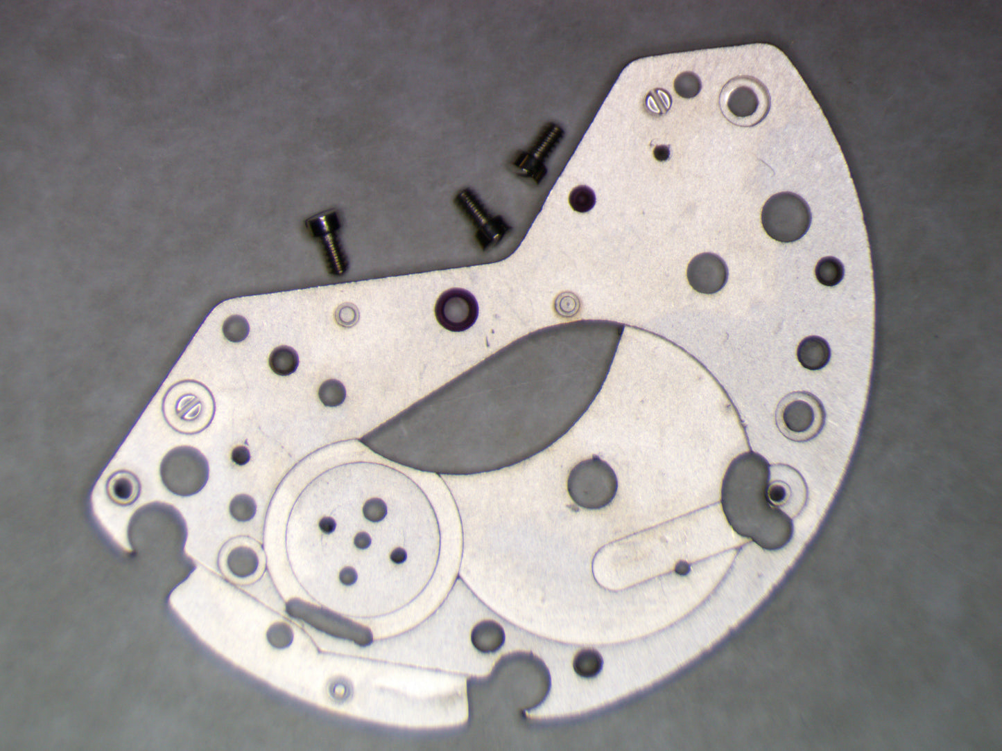 Valjoux 7734 0105 Barrel Bridge w/screws