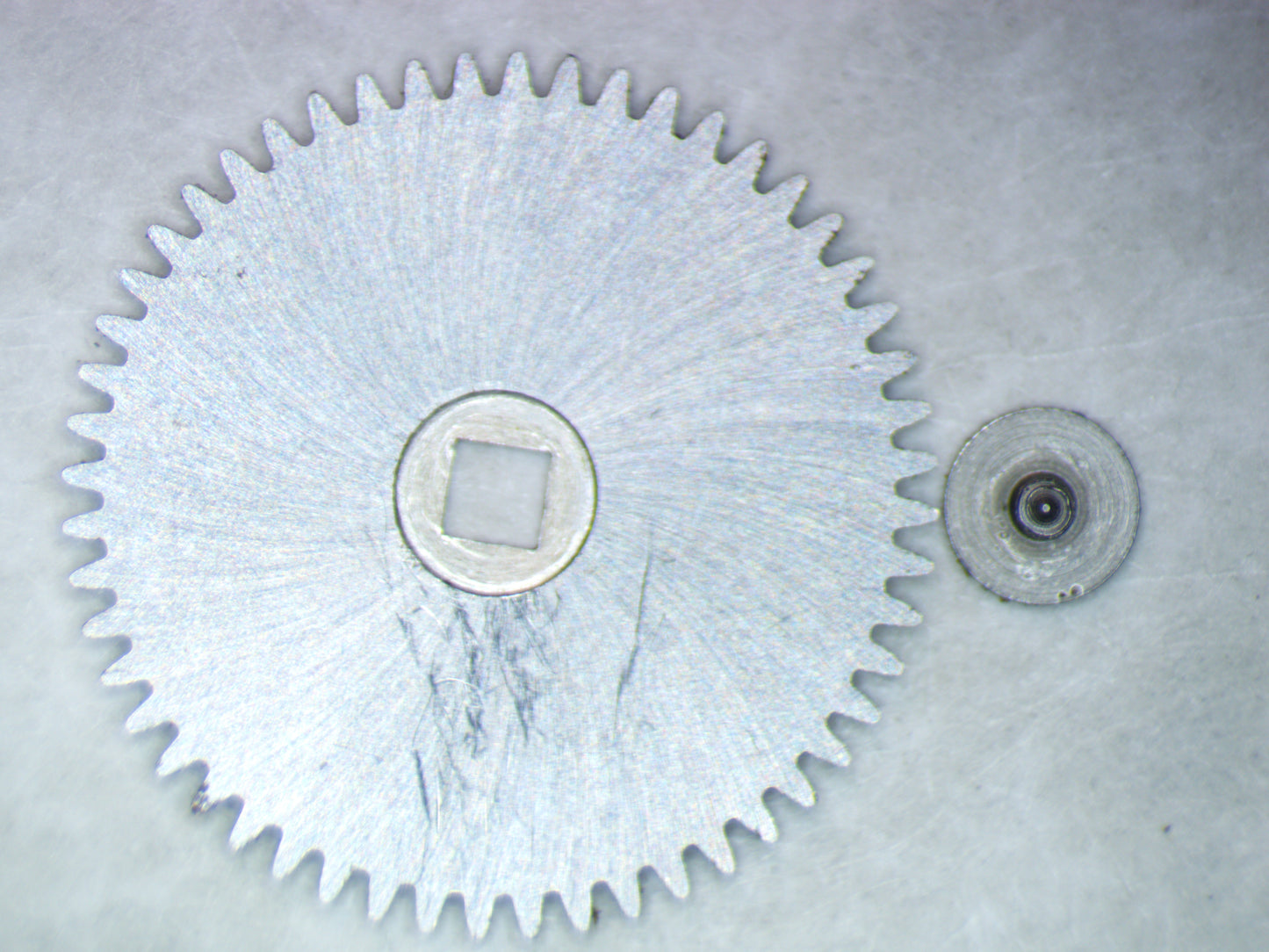 Omega 267 1100 Ratchet wheel w/screw