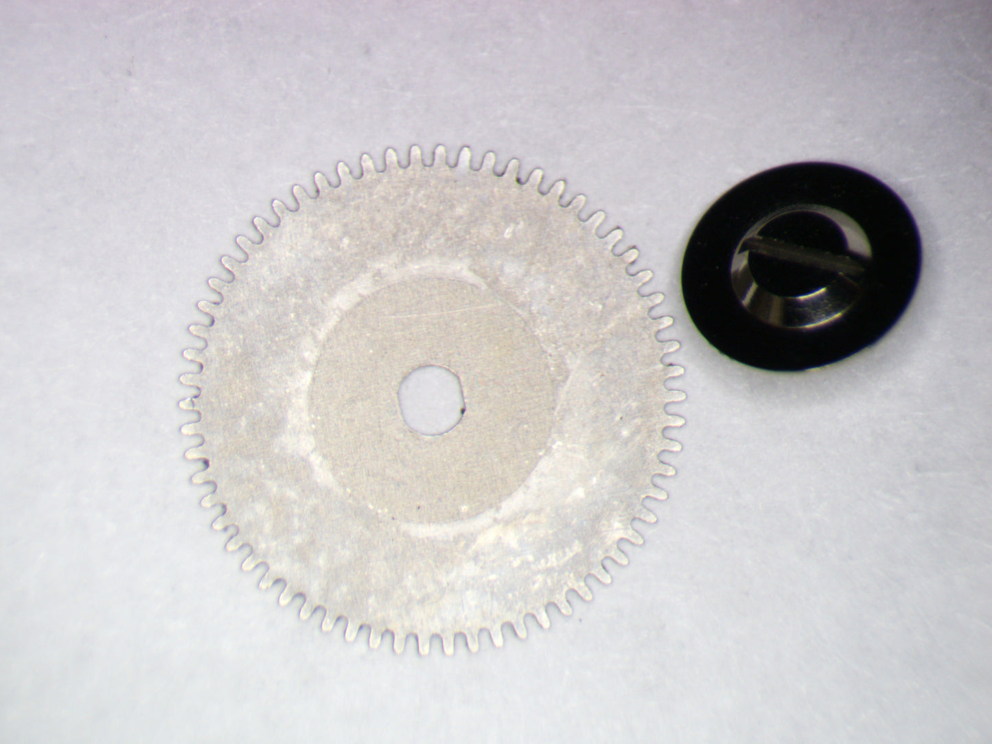 Seiko NH35A 0285051 Ratchet wheel w/screw