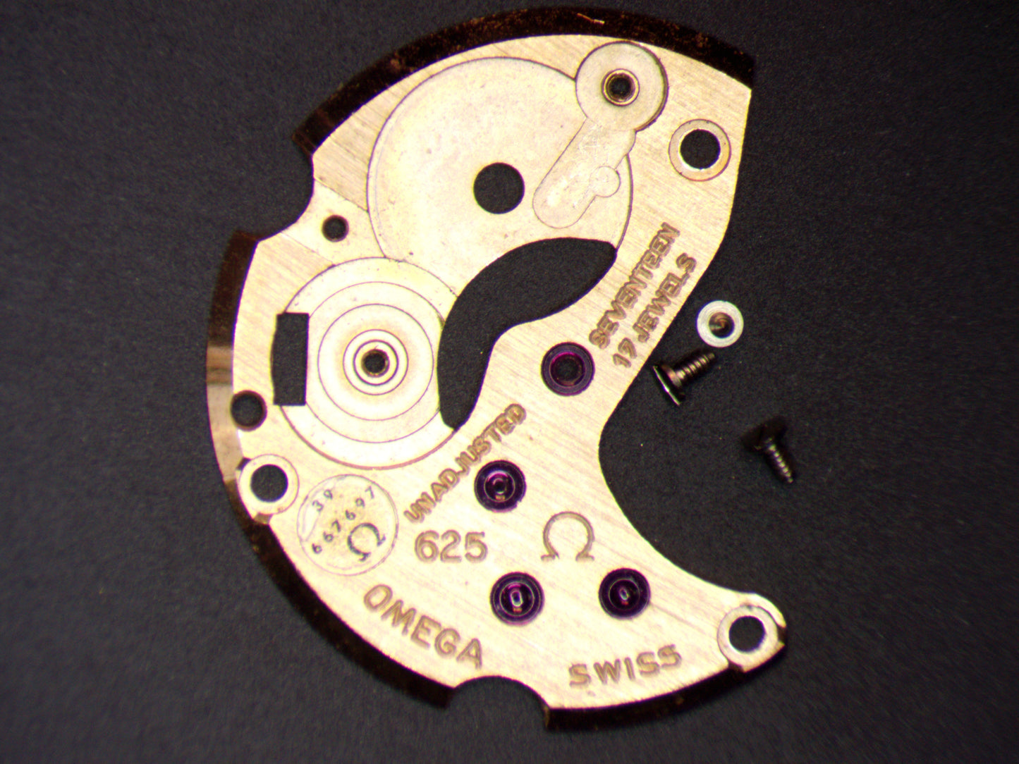 Omega Cal. 625 1002 Barrel and train wheel bridge