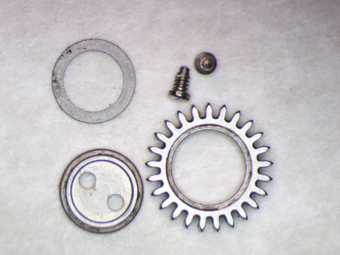 Omega 484 1101 Crown wheel w/screws