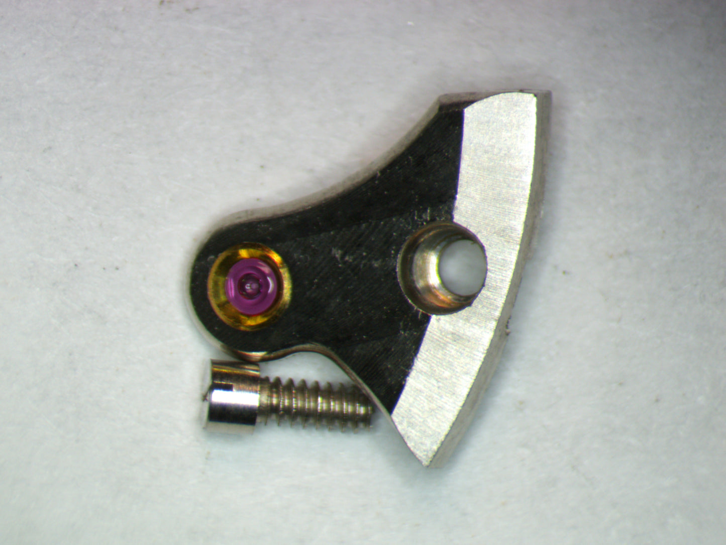 IWC 89 Escape wheel cock/bridge w/screw