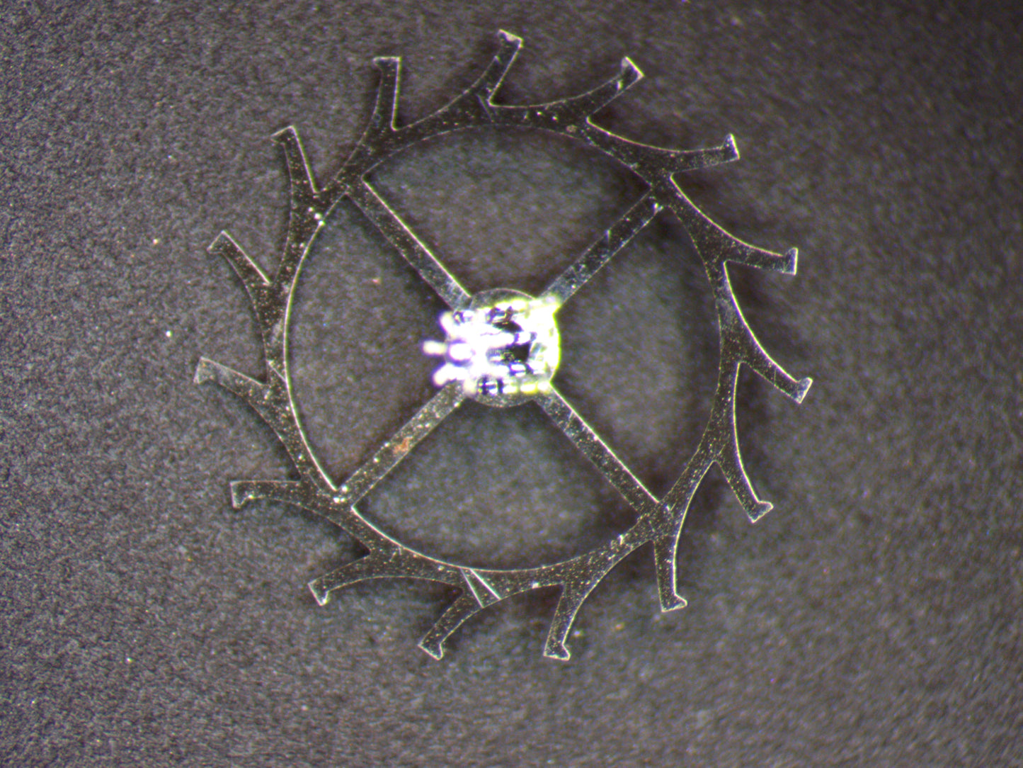 Benrus DN2F ETA 1281 0705 Escape wheel and pinion