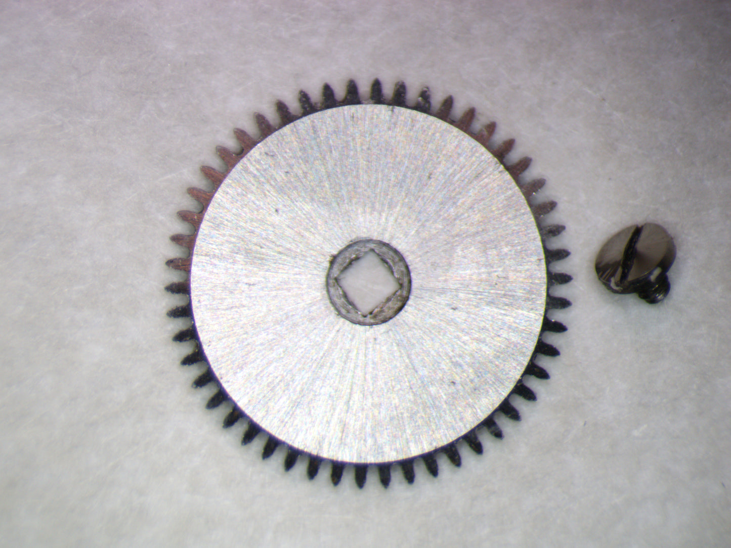 Longines 12.68Z 0415 Ratchet wheel w/screw