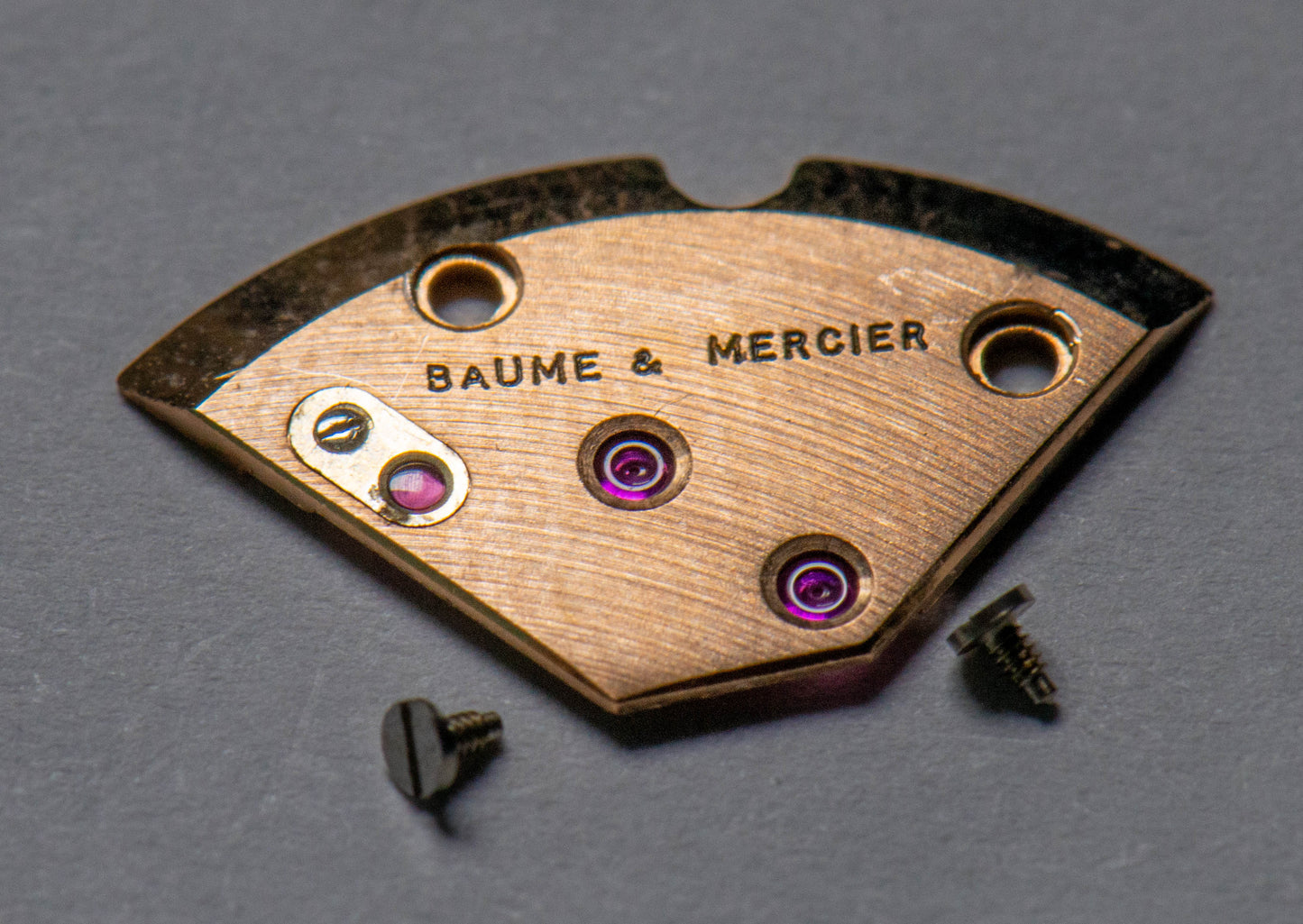 Baume & Mercier PESEUX 330 0110 Train Wheel Bridge w/screws