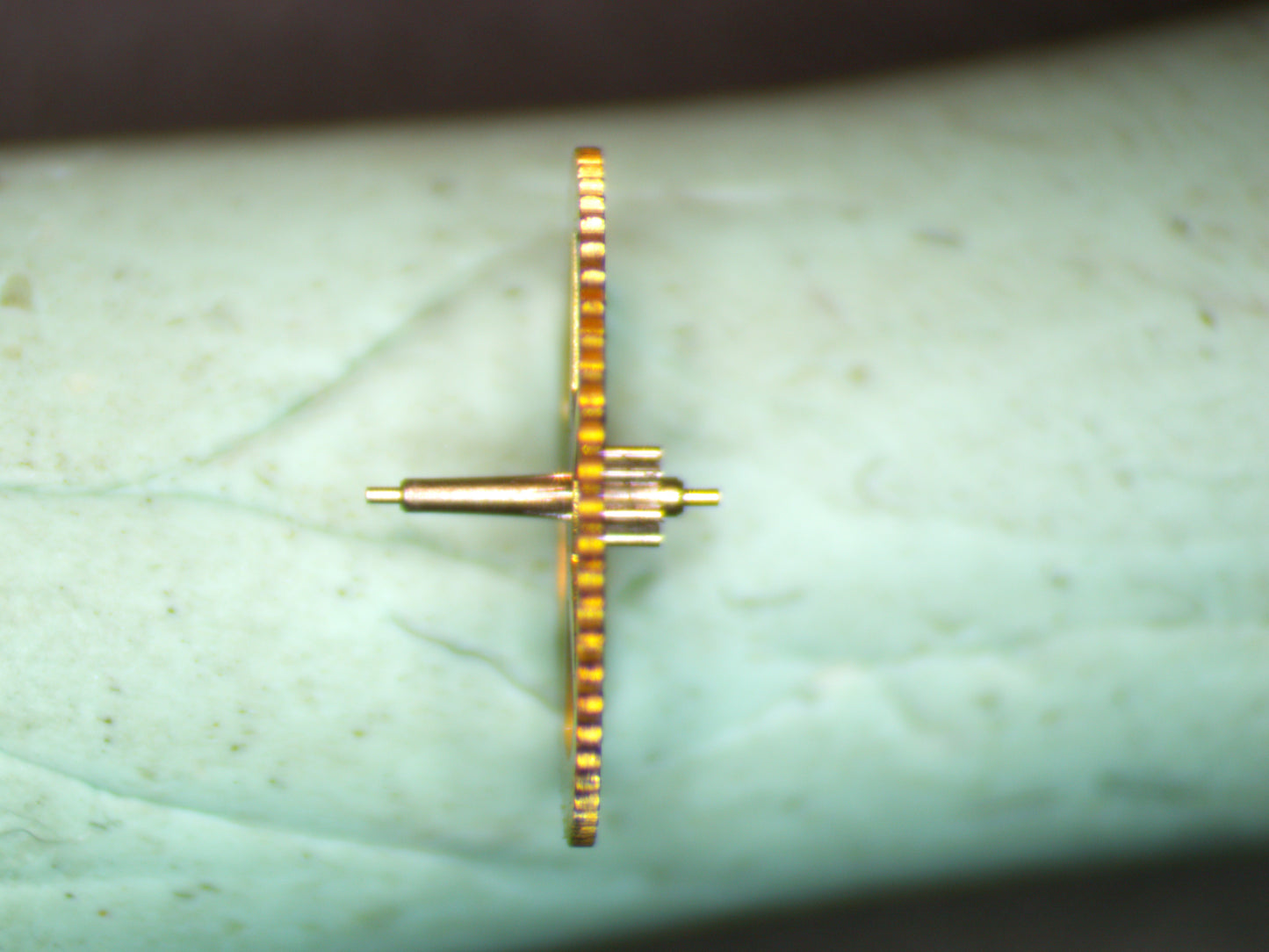 Universal Geneve 106 0210 Third Wheel