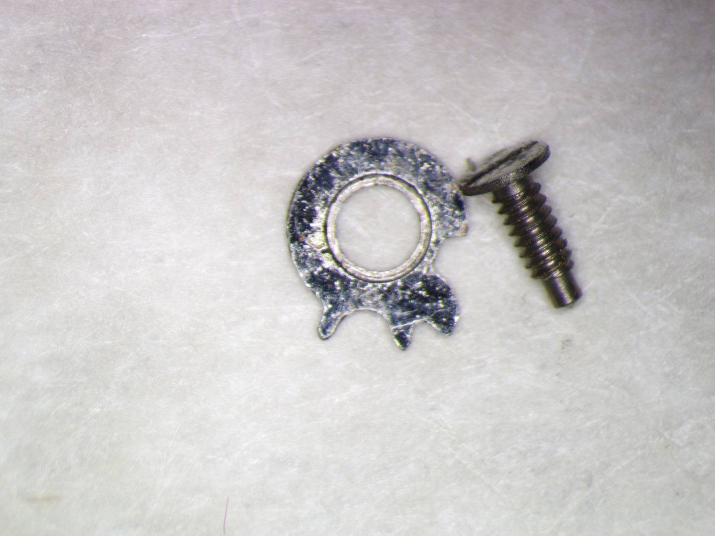 Girard-Perregaux 45EU 0425 Click w/screw