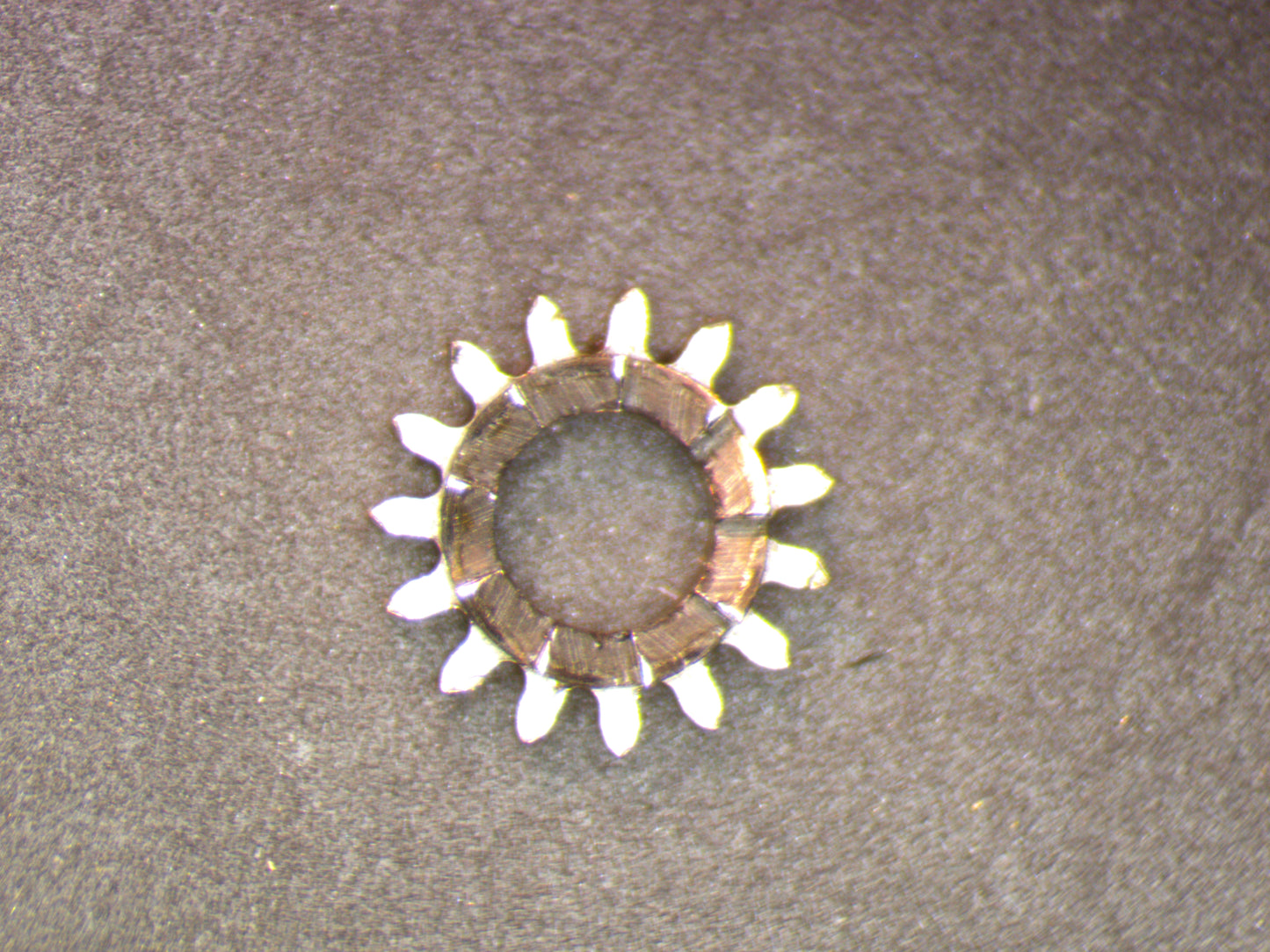 Longines 10L 0410 Winding pinion