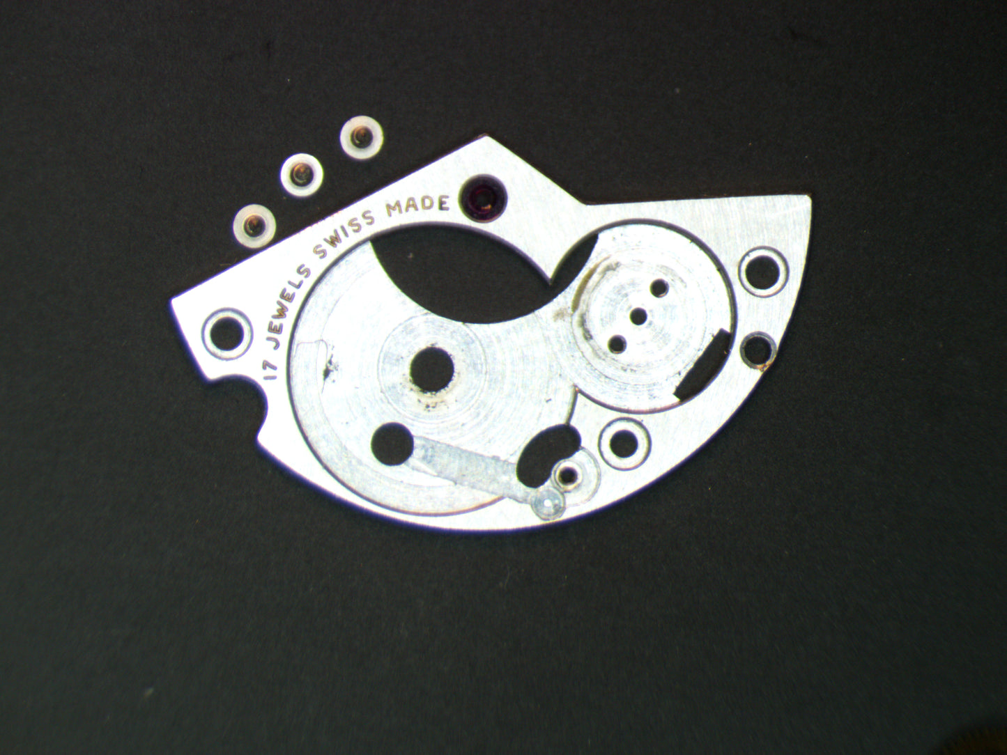 Girard-Perregaux 320 0105 Barrel Bridge w/screws