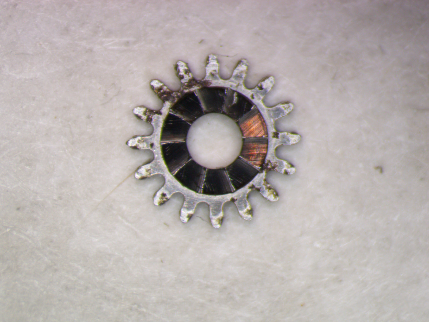 Wittnauer 73 0410 Winding pinion