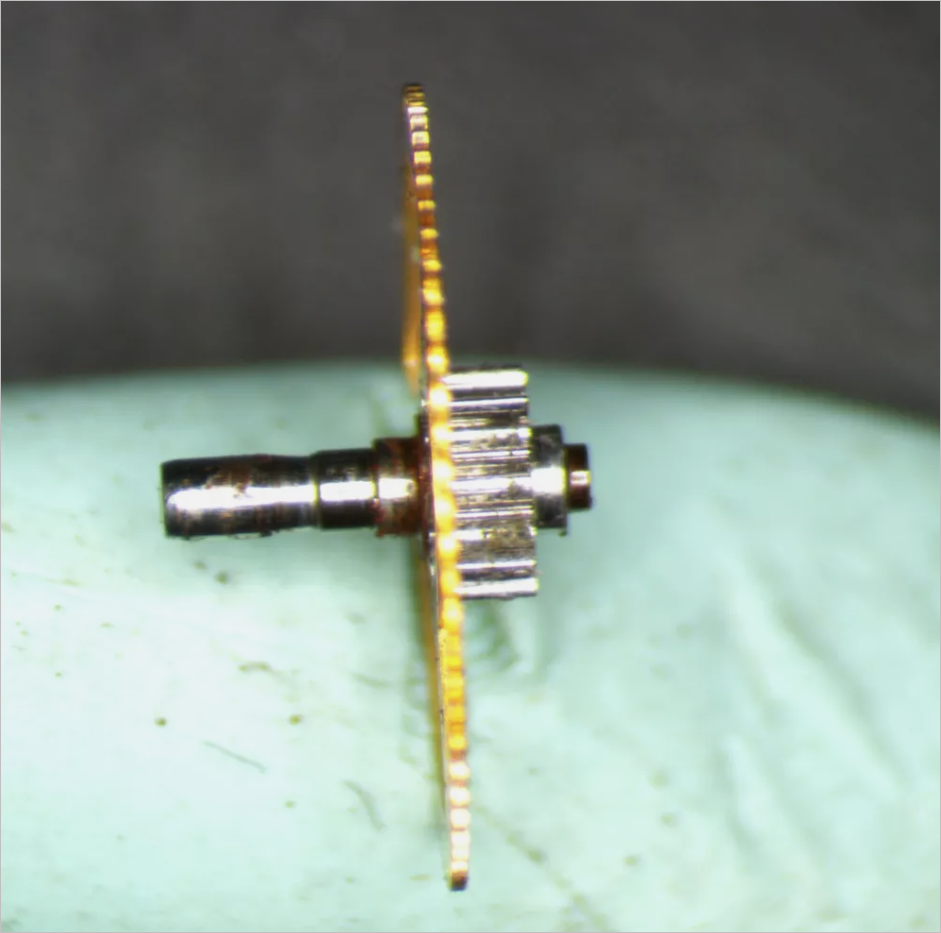 Seiko 7019A Center Wheel