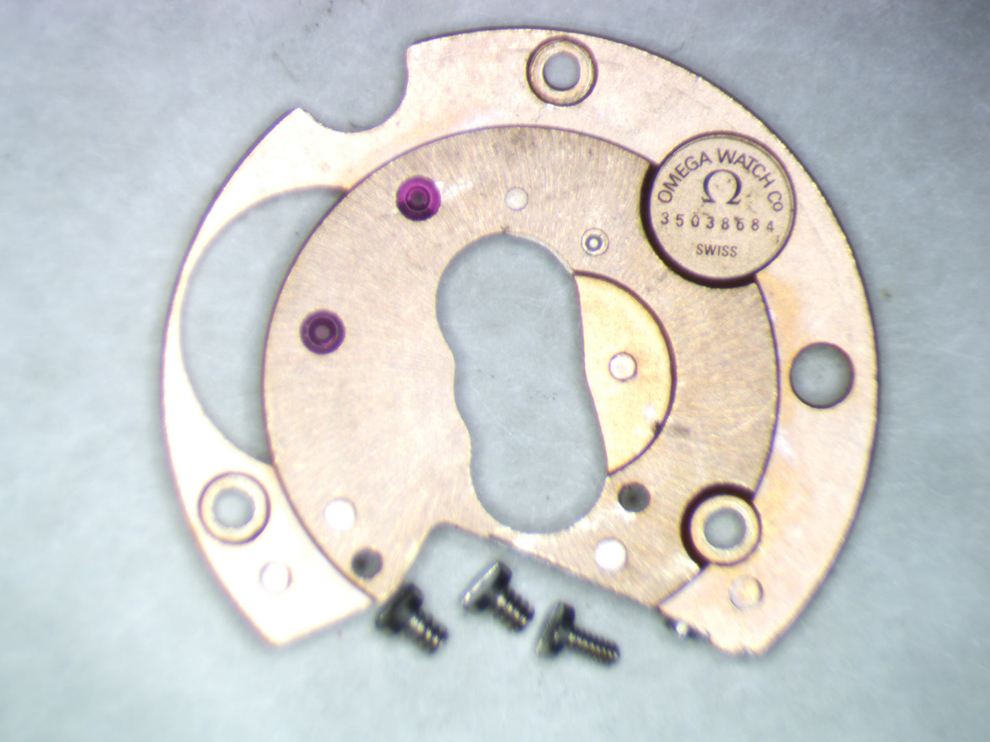 Omega 1481 1031 Upper bridge for auto device w/screws