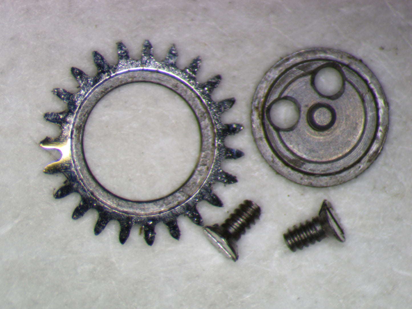 Hamilton 911 0420 Crown wheel w/screws