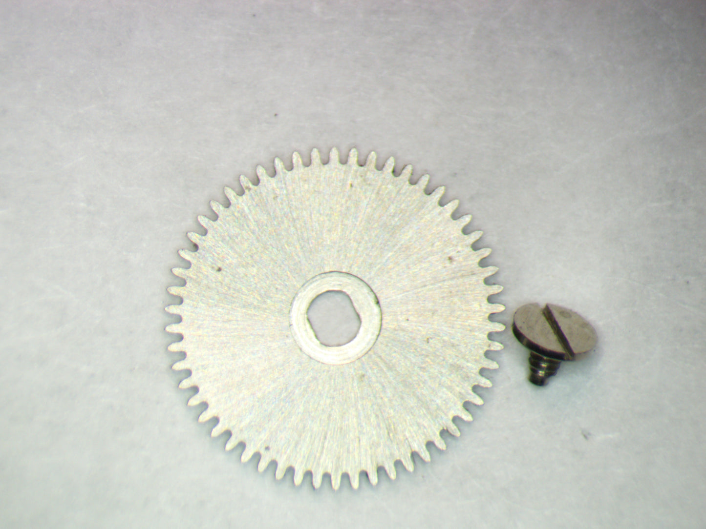 Bulova 11AF 0415 Ratchet wheel w/screw