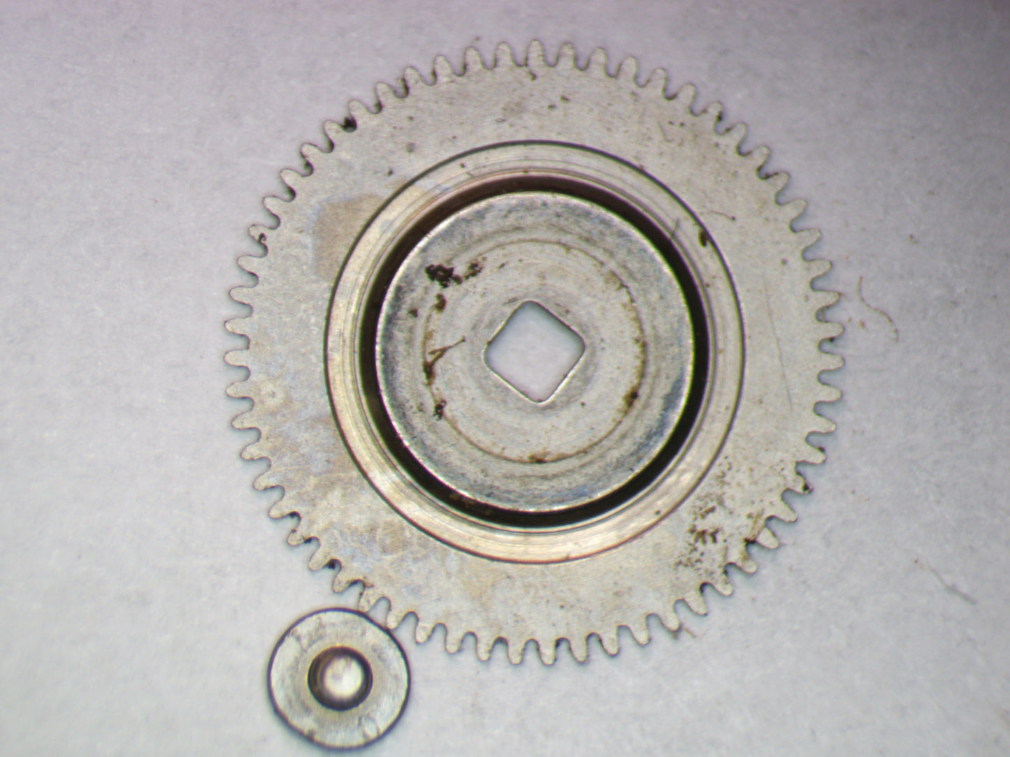 Seiko 6309A 285611 Ratchet wheel w/screw