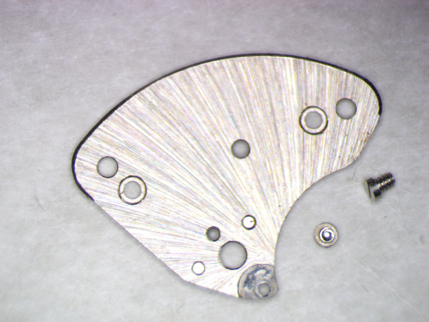 Longines 350 1132 Oscillating weight lower bridge w/screws