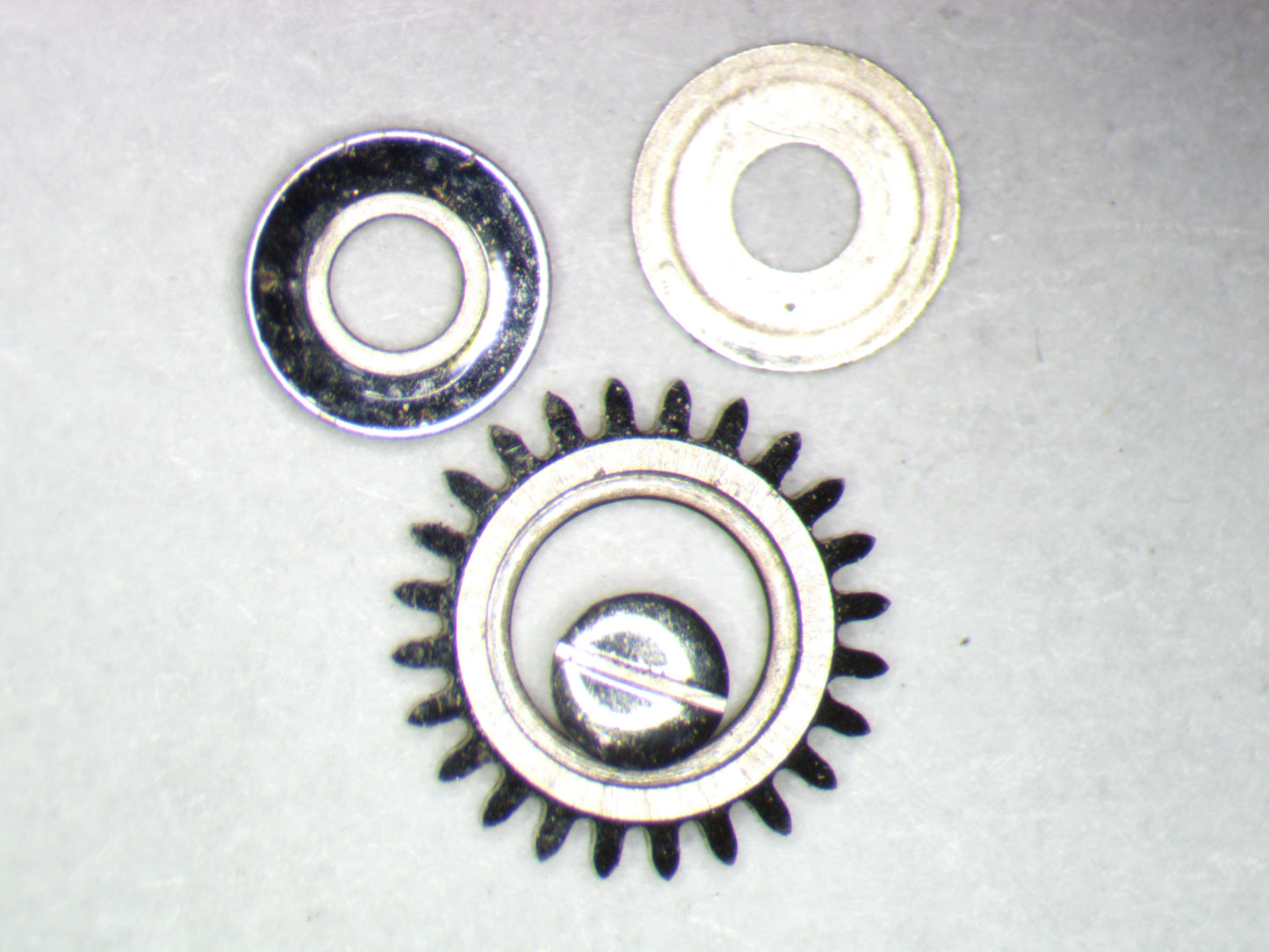 LeCoultre 490/BW 0420 Crown wheel w/screw