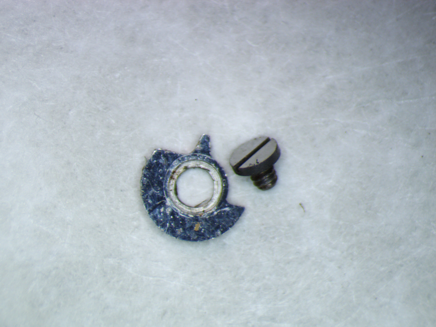 Omega 267 1104 Click w/screw