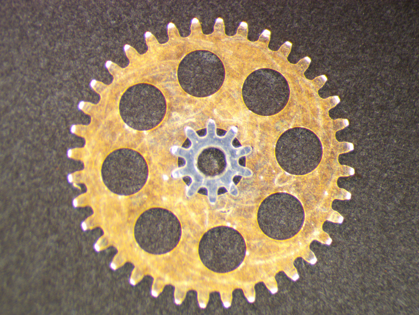 Benrus FE2D5 ETA 2451 0260 Minute wheel