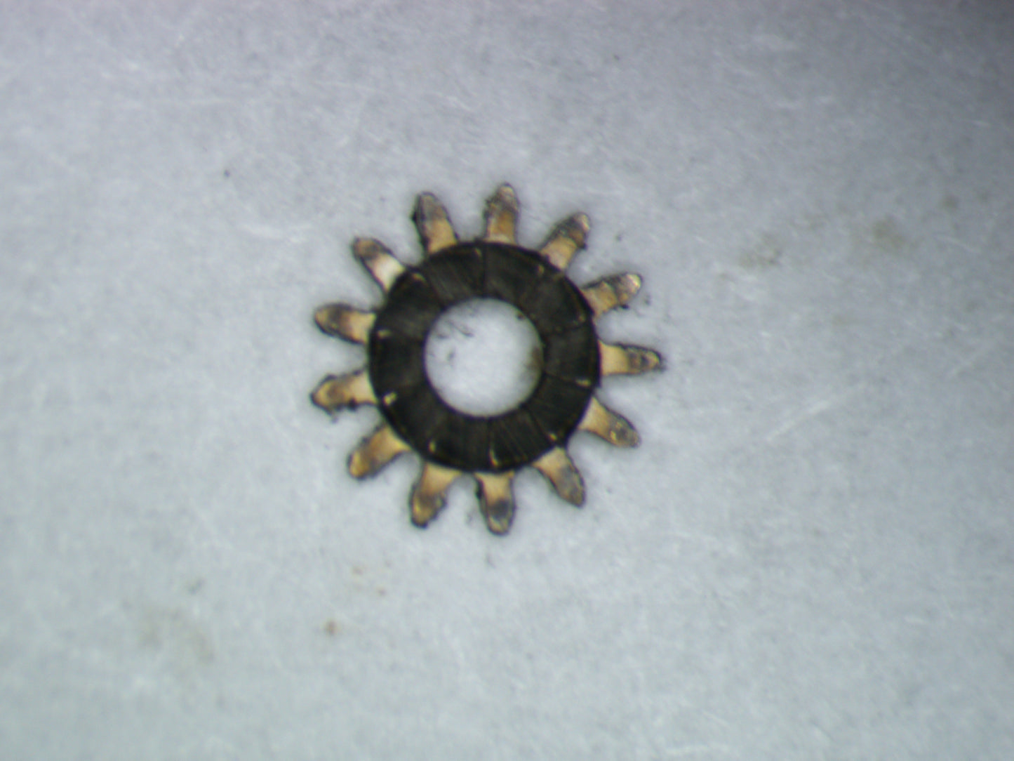 Landeron 48 0410 Winding pinion