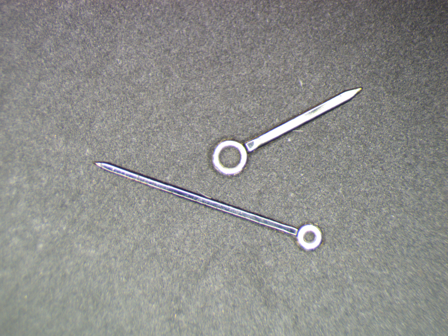 Audemars Piguet 2050/B Watch hands