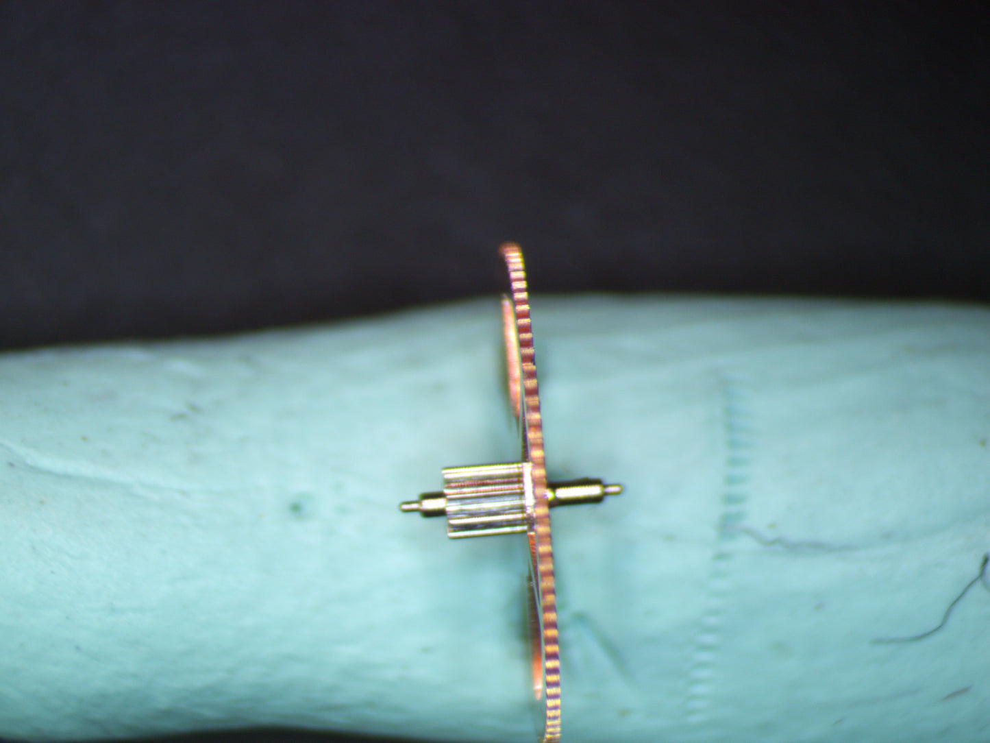 Omega 1012 1243 Fourth Wheel