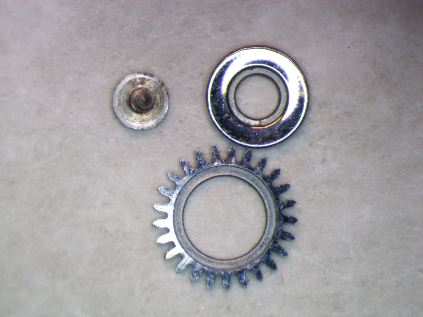 Longines 4LL 0420 Crown wheel w/screw, insert