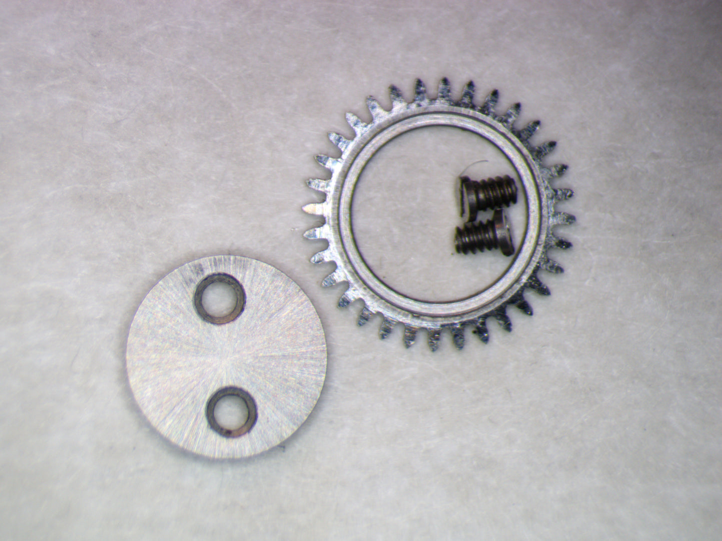 Longines 22L 0420 Crown wheel w/screws