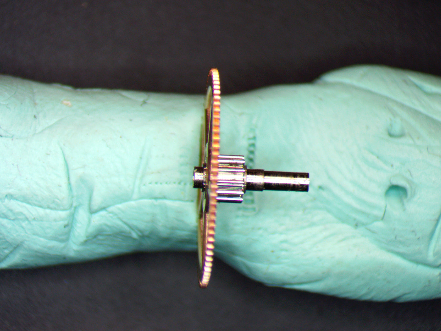 Valjoux 22 0206 Center wheel and pinion