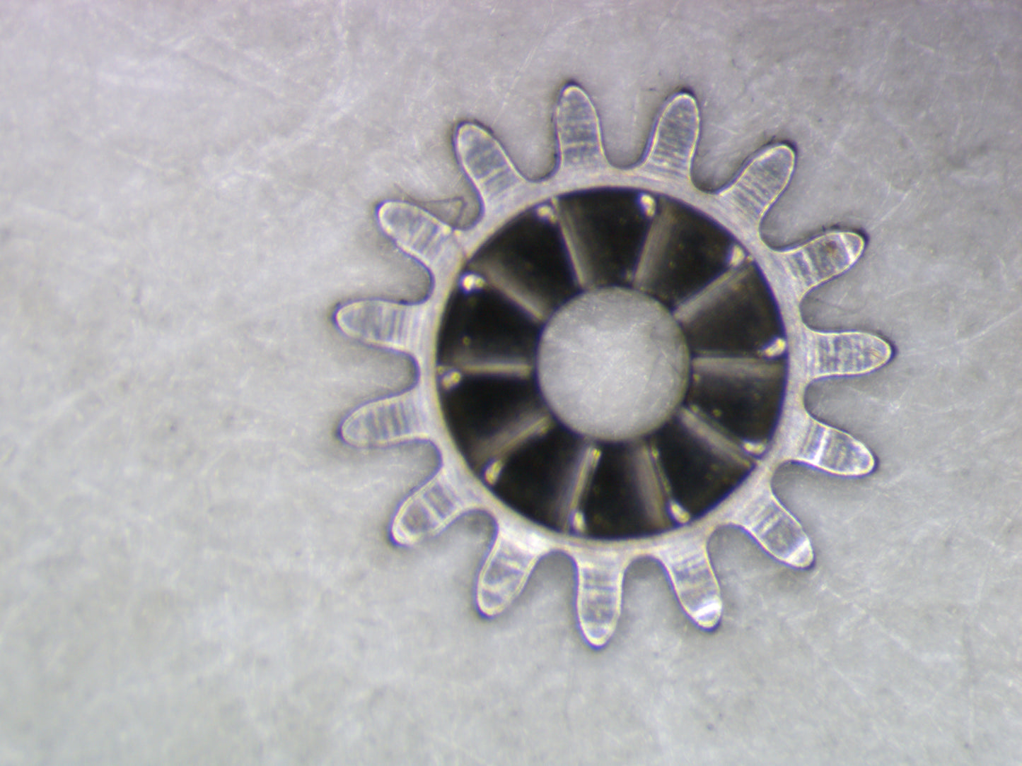 Valjoux 7734 0410 Winding pinion