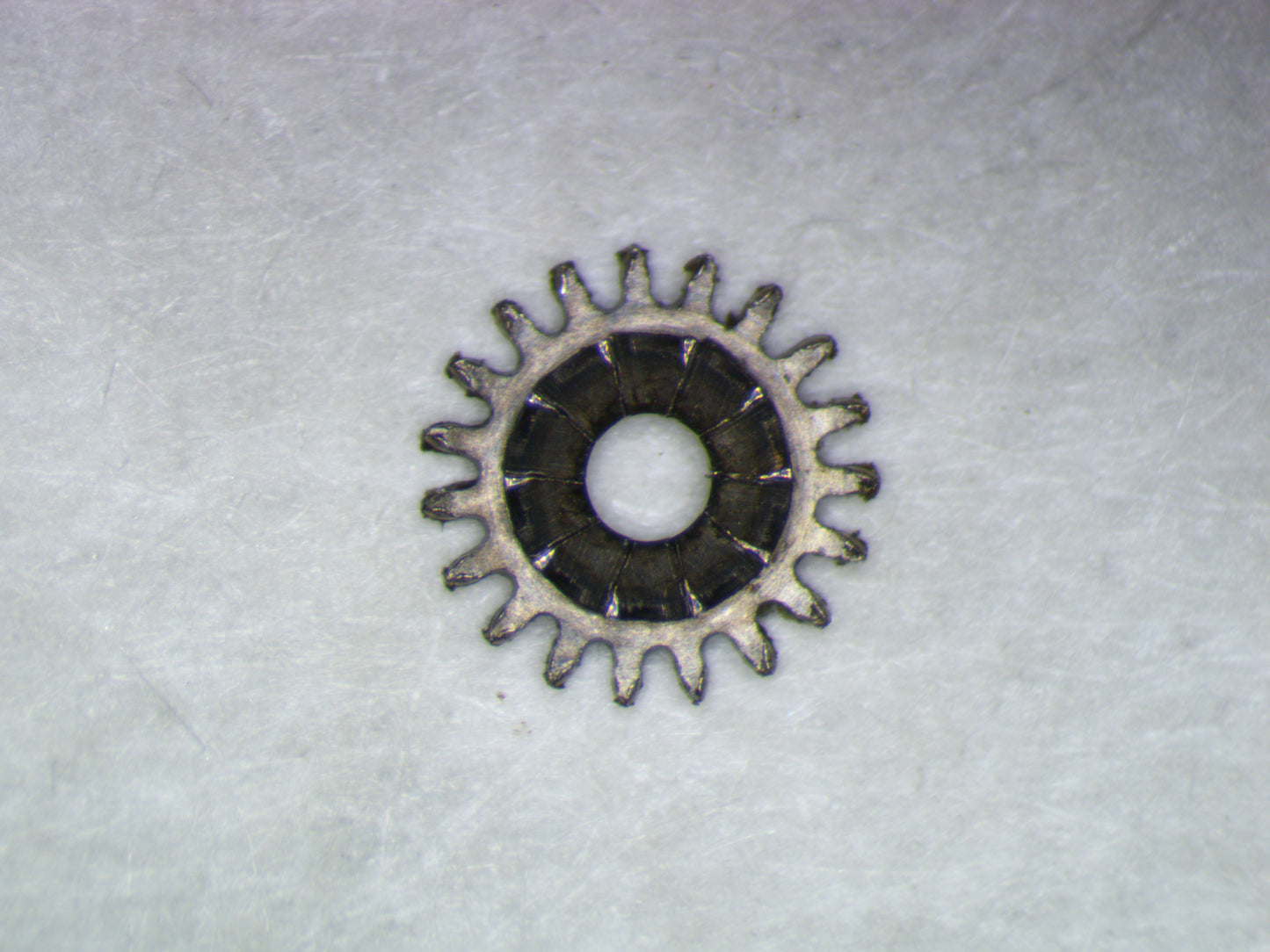 Girard-Perregaux 86 0410 Winding pinion