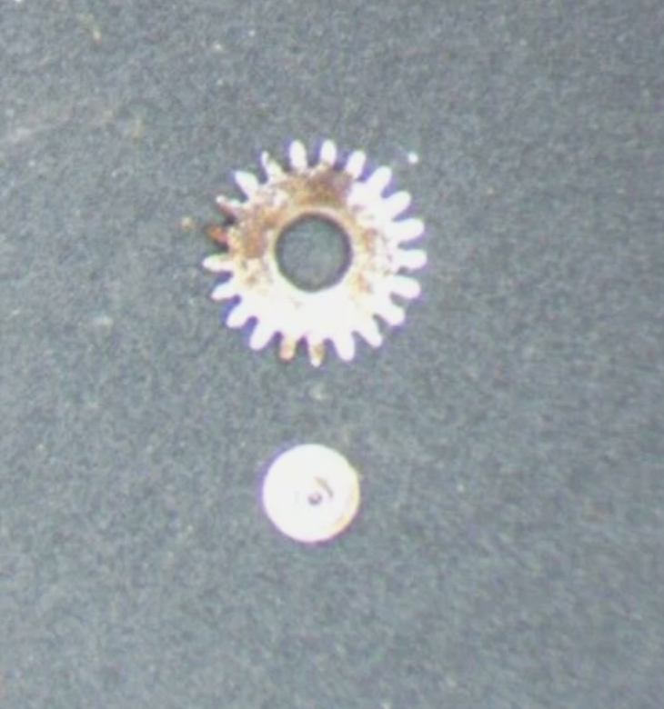 Omega Cal. 1012 Part 1423 Intermediate driving wheel