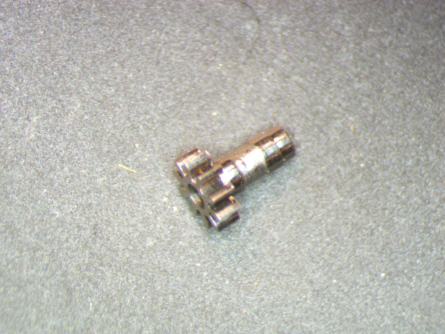 LeCoultre 480|CW 0245 Cannon pinion