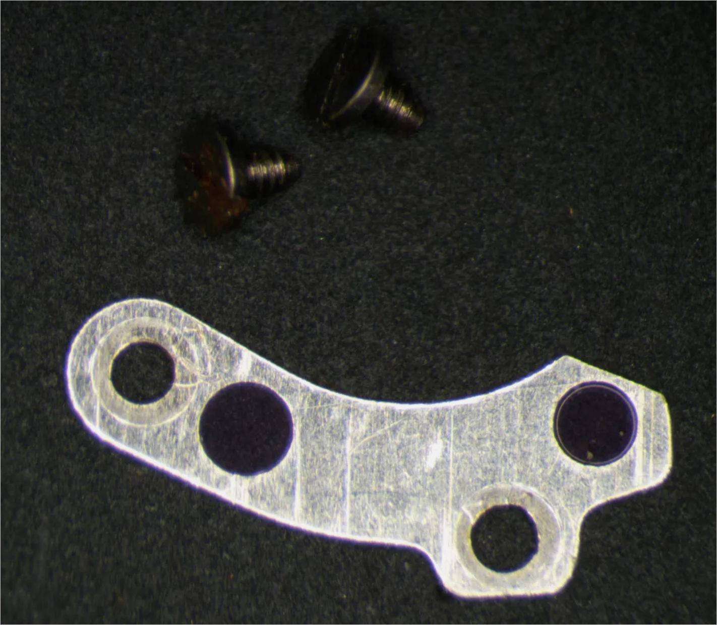 Seiko 7019A 436001 Lower end-piece 3rd & escape wheel w/screw