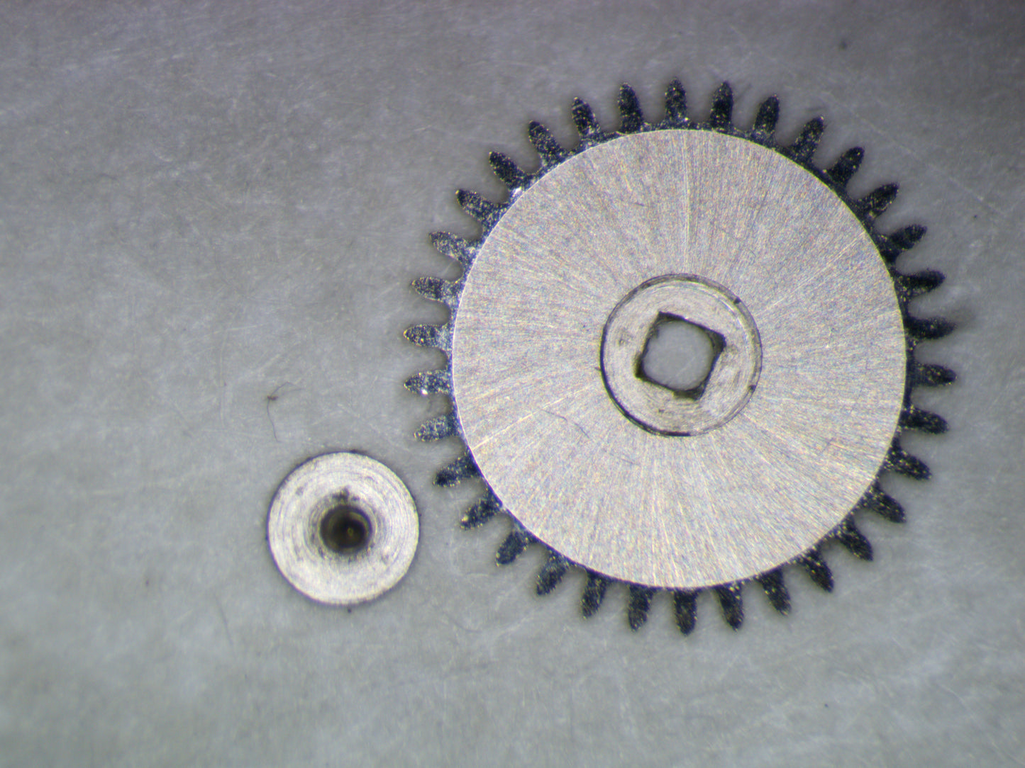 Omega 580 1100 Ratchet wheel w/screw