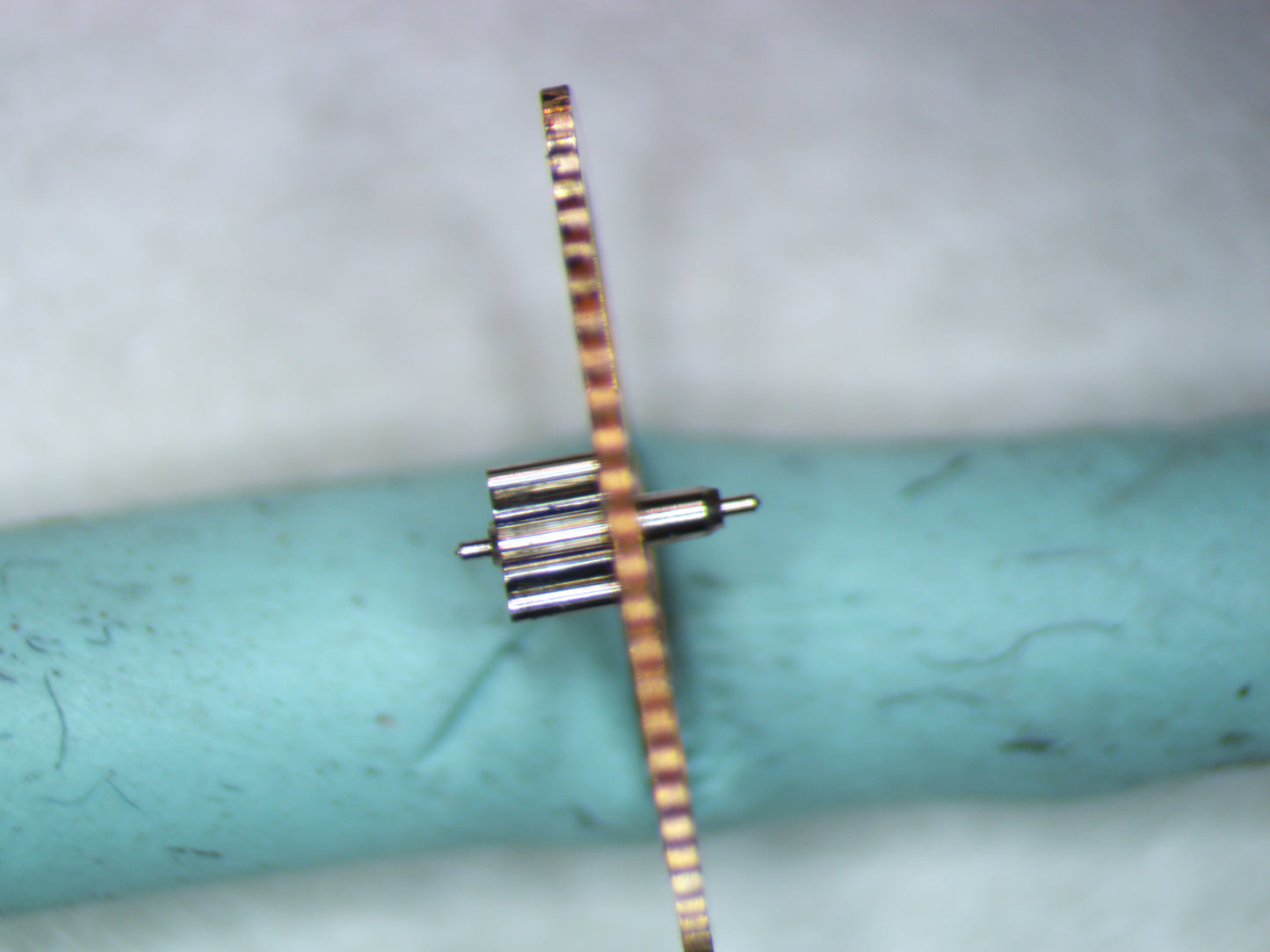 Omega 267 1240 Third Wheel