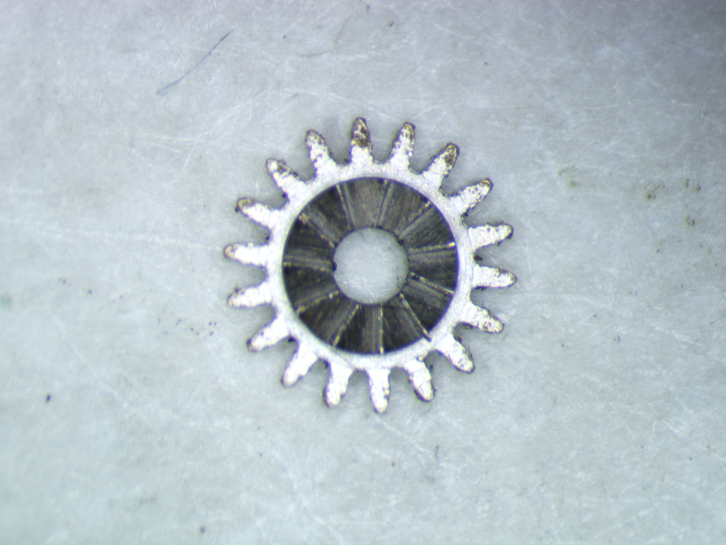 Omega 1481 1108 Winding pinion