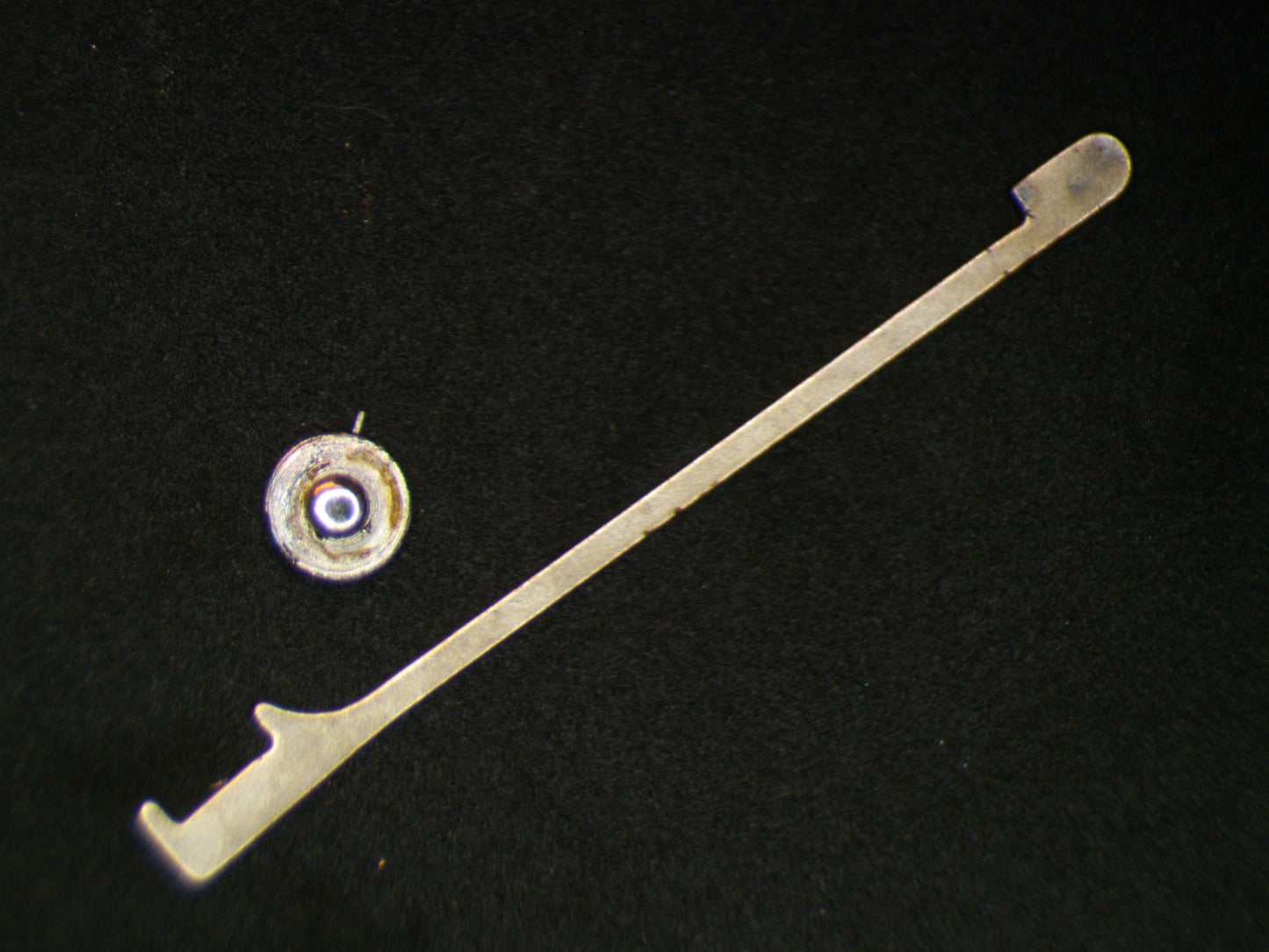 LeCoultre 818/2 0425 Click w/screw