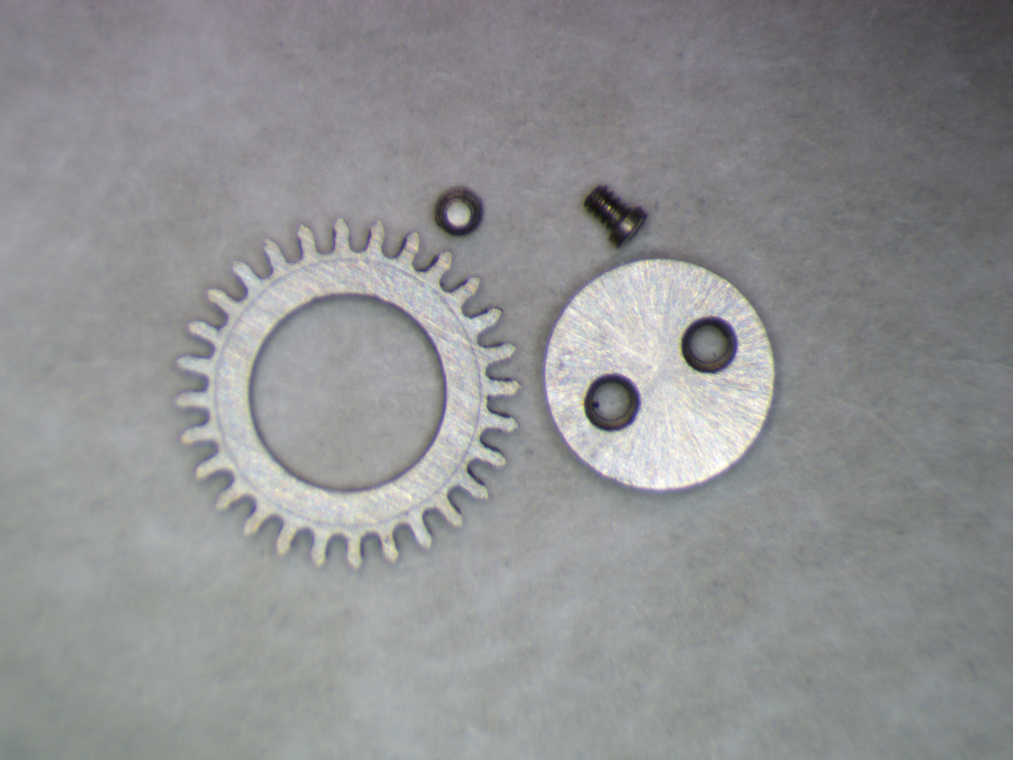 Longines 19.4 0420 Crown wheel w/screws