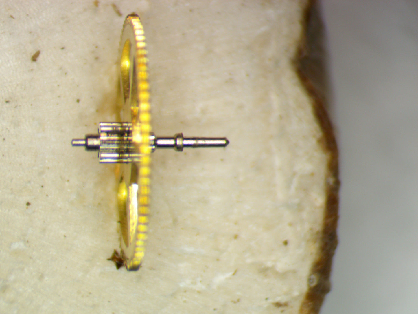 Bulova 11AF 0225 Fourth wheel