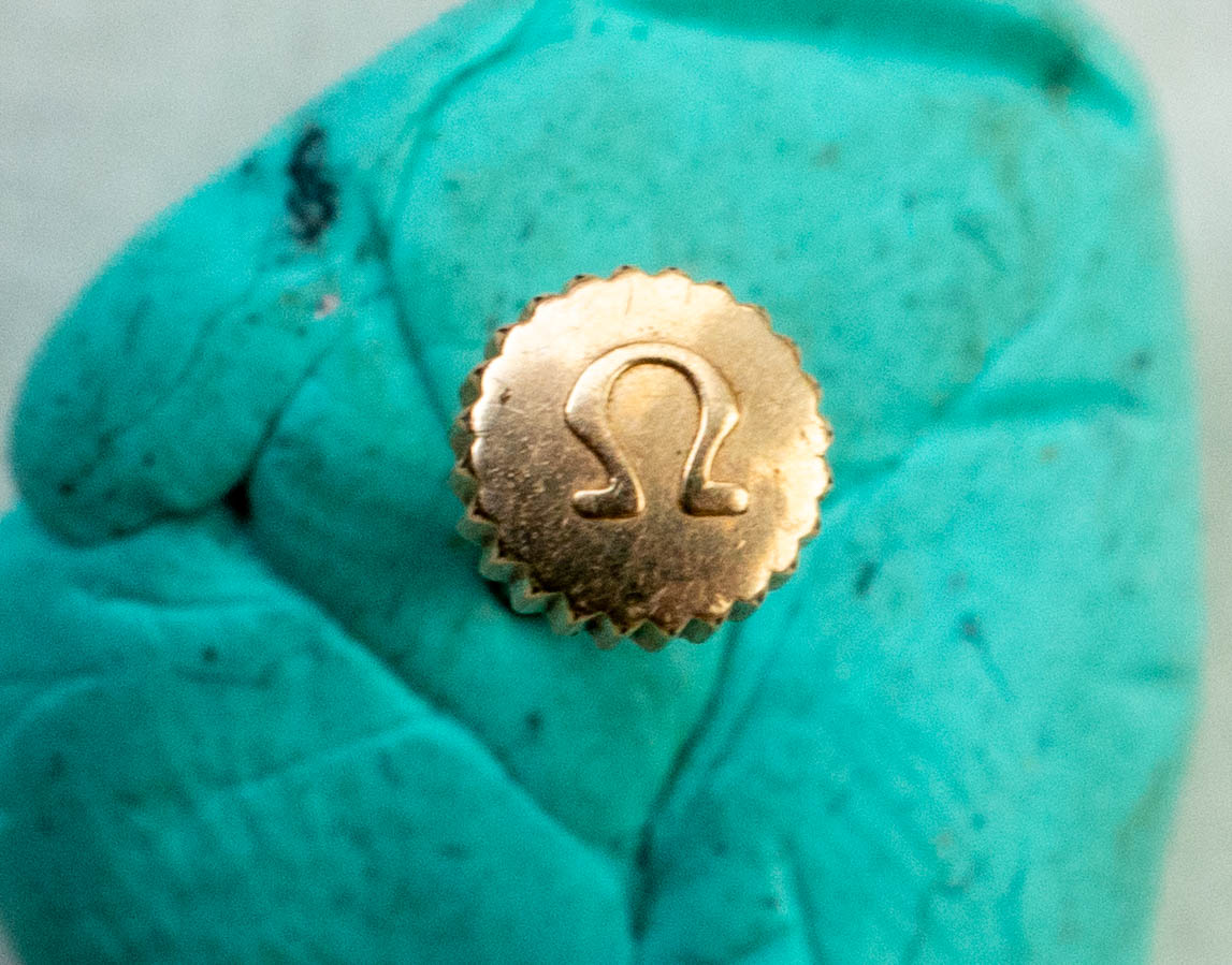 Omega 510 Original crown