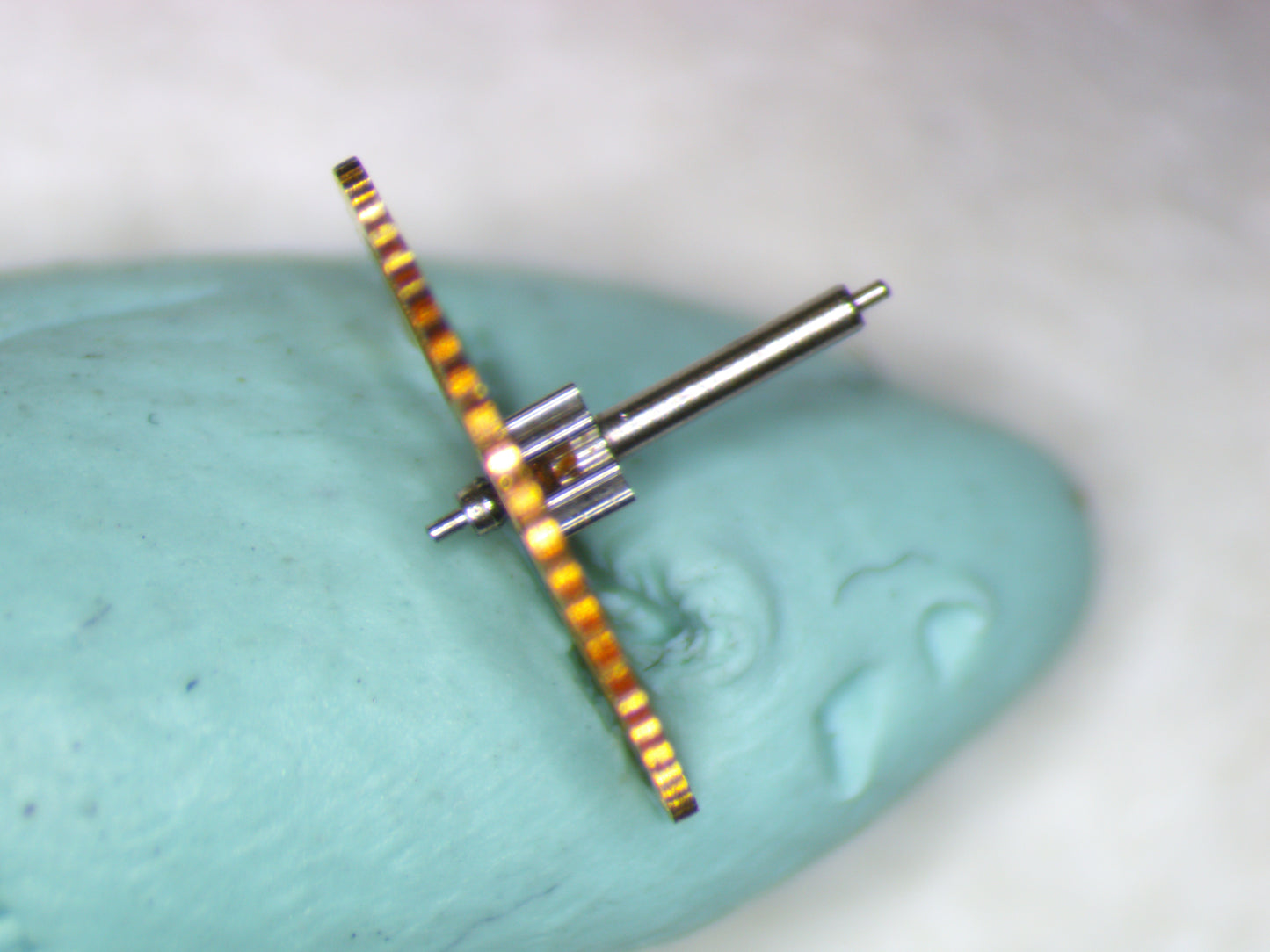 Girard-Perregaux 73 0210 Third Wheel