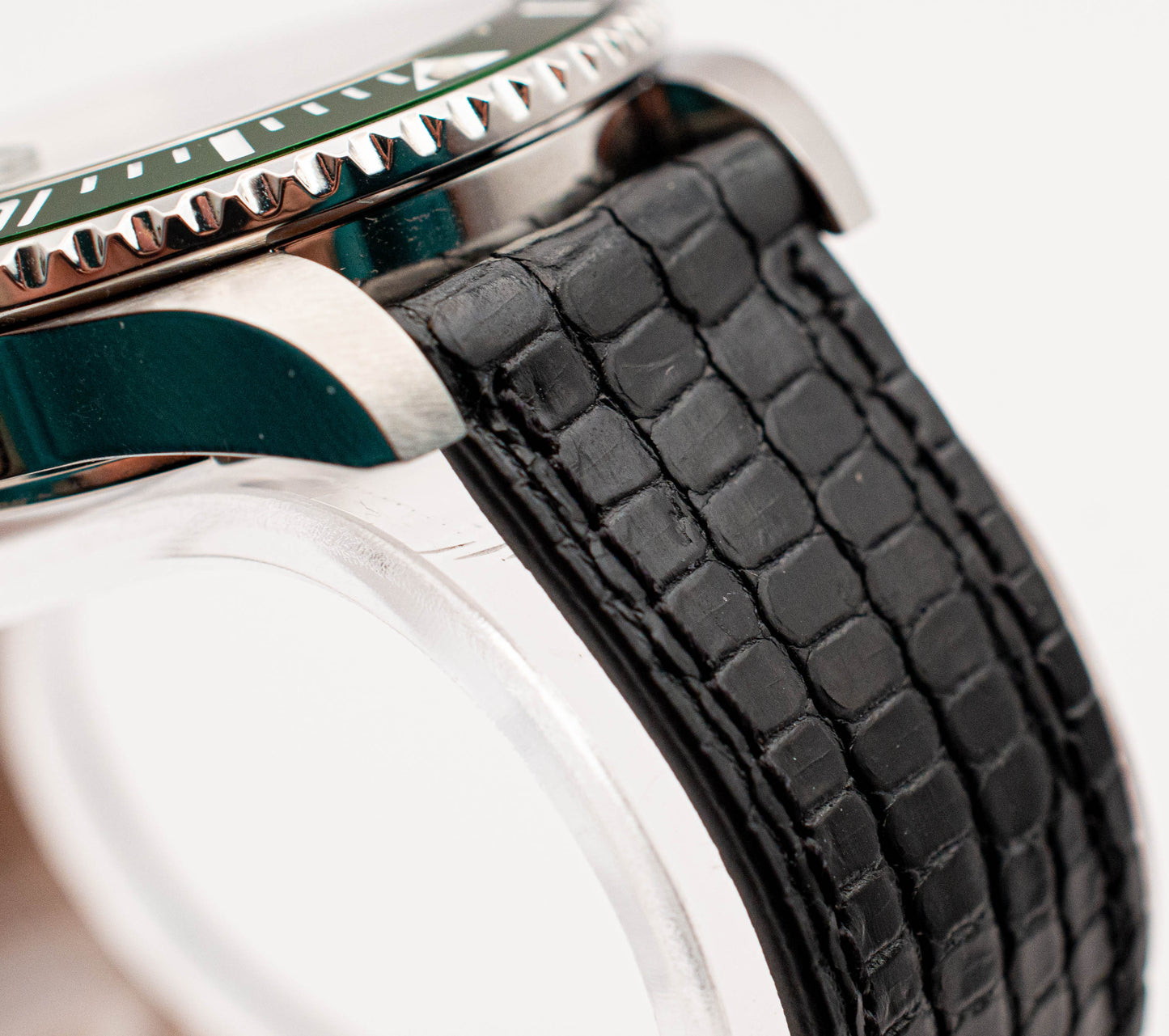Custom Swiss Green Diving Watch ETA 2824-2 20 ATM - Brand New