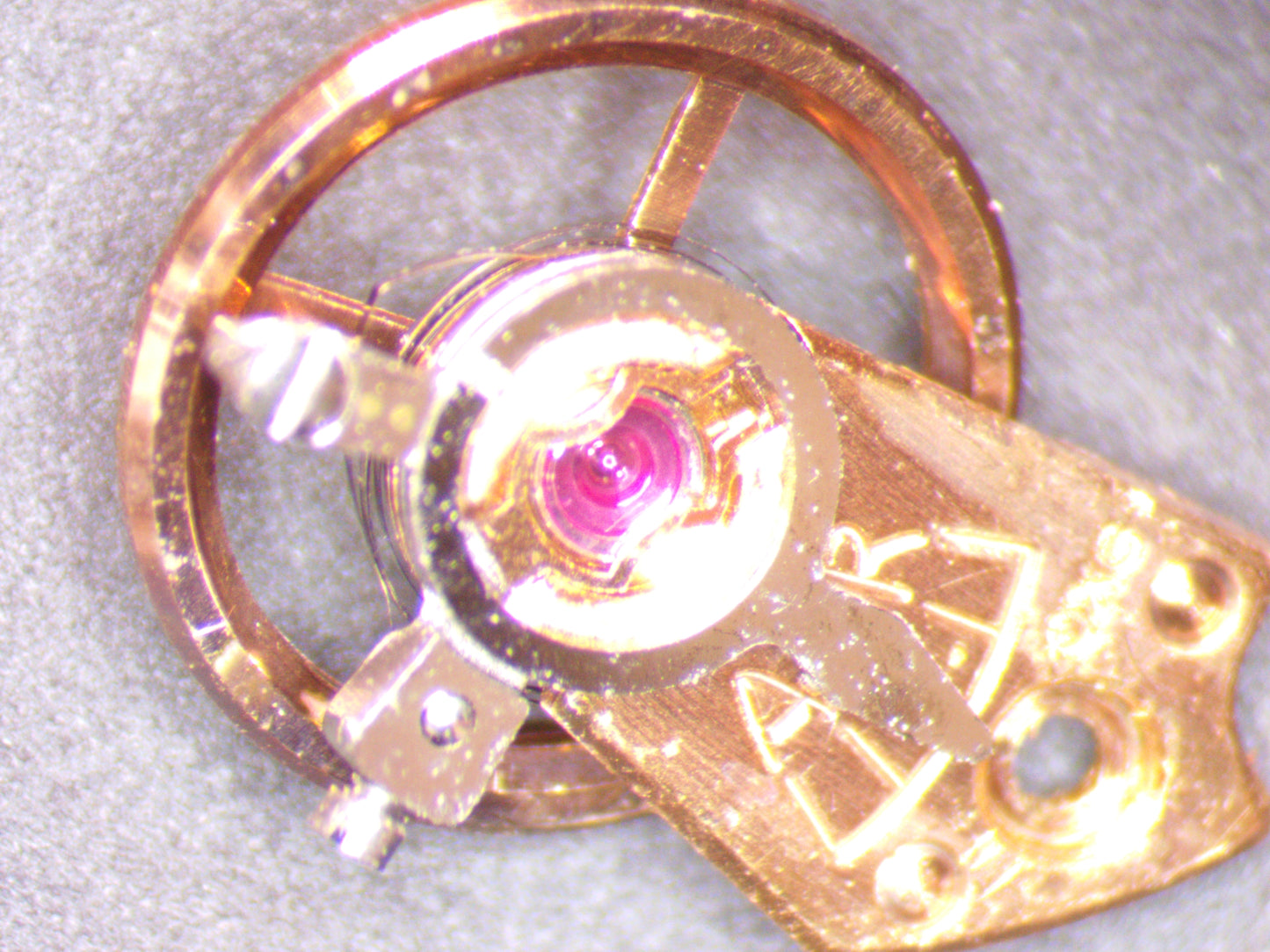 Omega Cal. 650 0721 Balance Complete