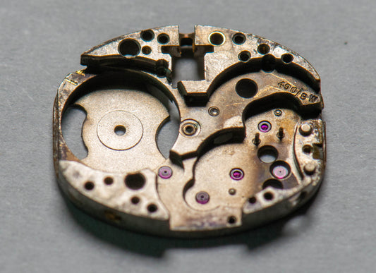 LeCoultre 490/BW 0100 Main Plate with issue