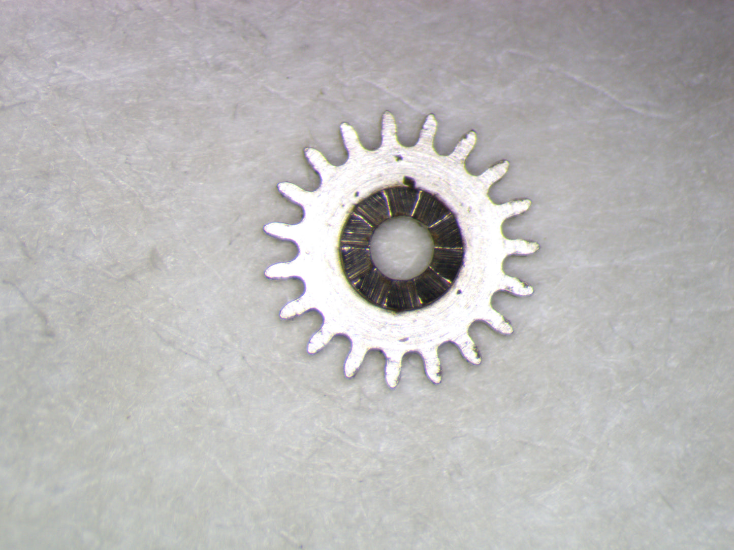 Hamilton 756 0410 Winding pinion