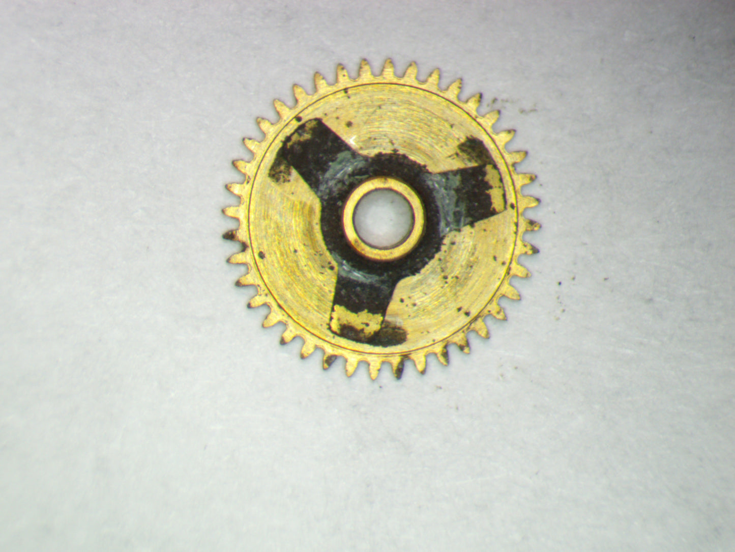 Juvenia 892 ETA 2472 0255 Hour wheel